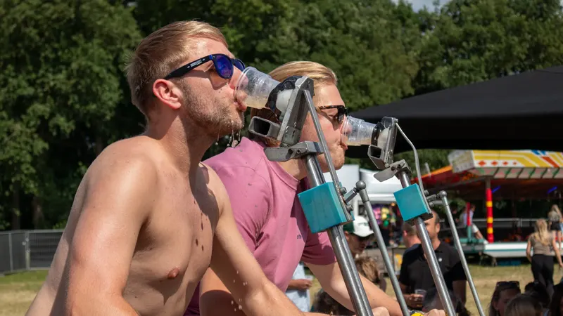 Wedstrijdje in de zon
